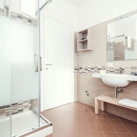 Luccainn Apartment *
